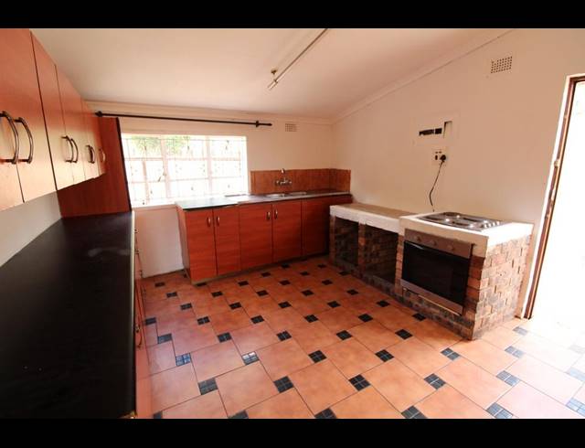 3 BEDROOM HOUSE SOLD IN BOMBAY HEIGHTS